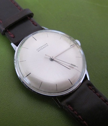 Junghans Anytime Vienna Funkuhr